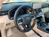 Toyota Land Cruiser VX-H 2025